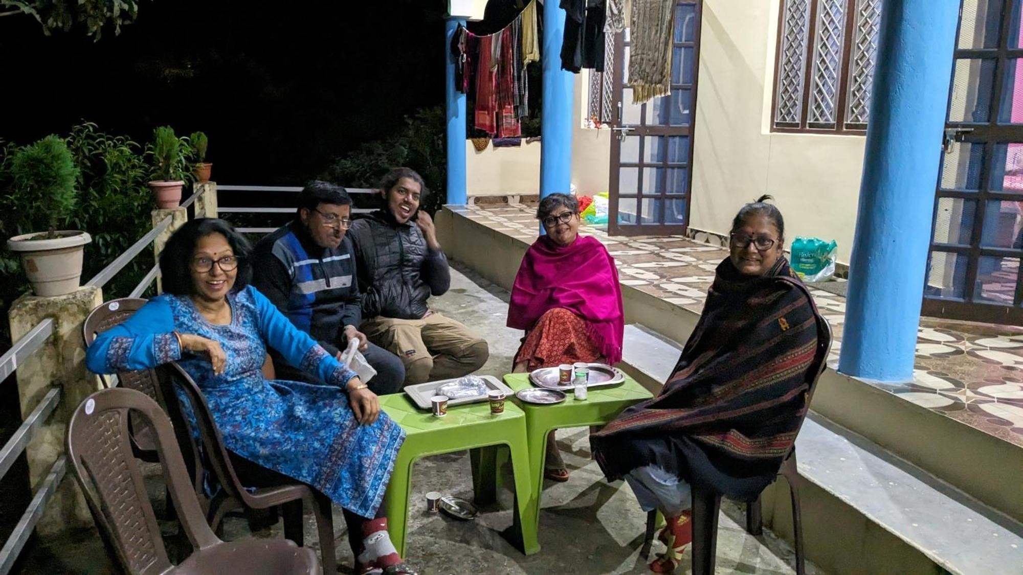 Prince Homestay & Restaurant Rudraprayāg Esterno foto