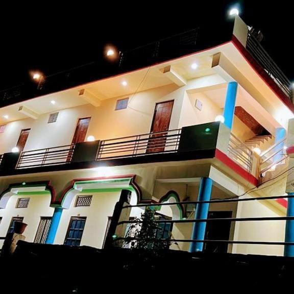 Prince Homestay & Restaurant Rudraprayāg Esterno foto