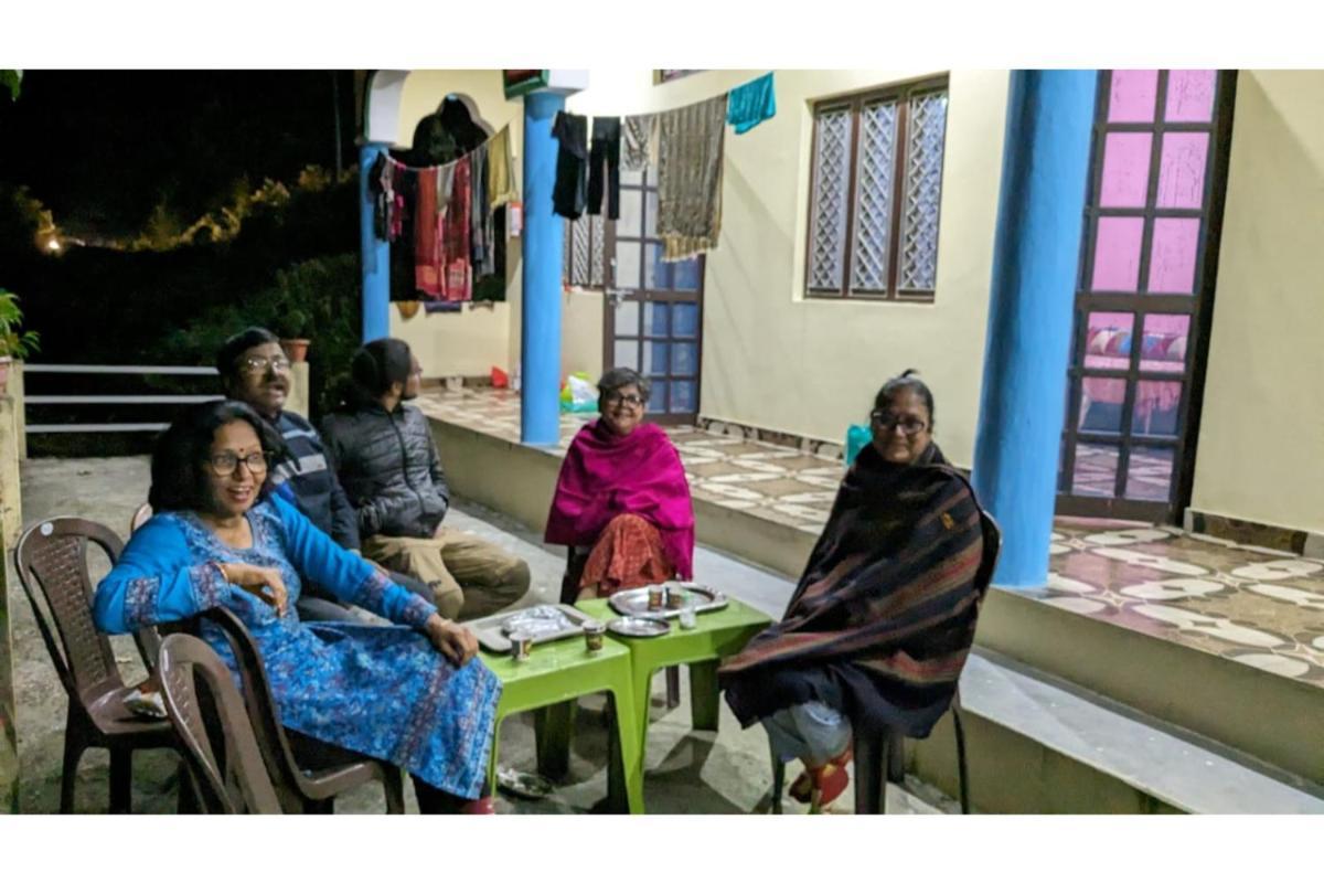 Prince Homestay & Restaurant Rudraprayāg Esterno foto