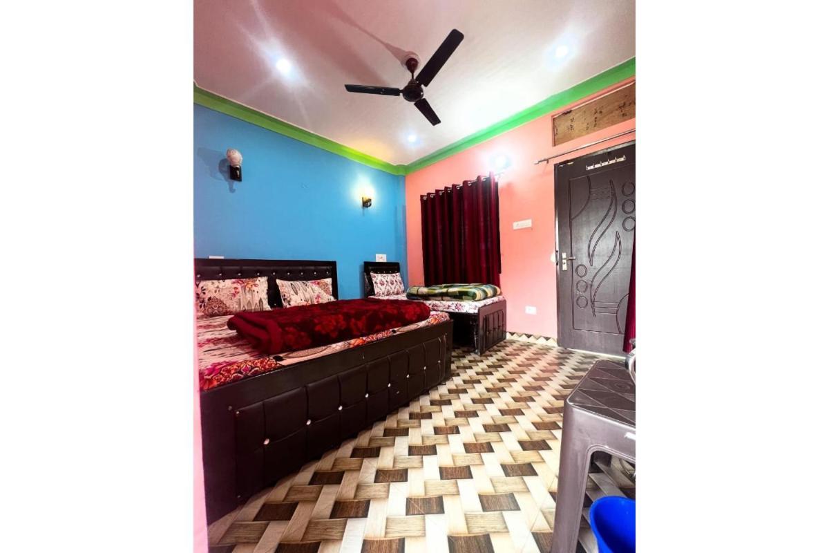 Prince Homestay & Restaurant Rudraprayāg Esterno foto